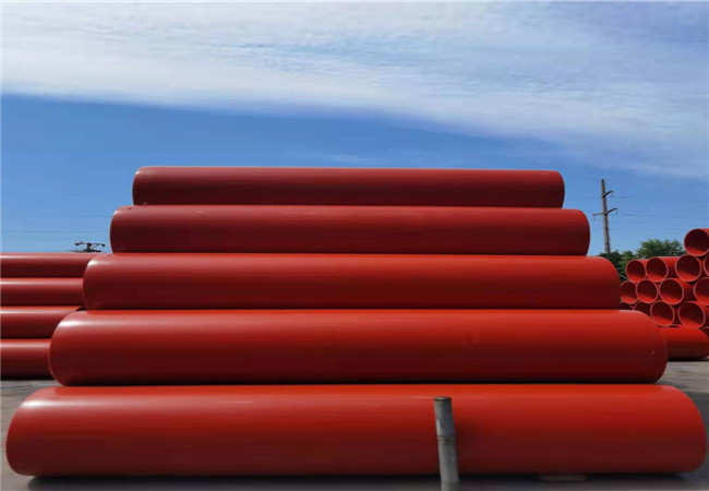 雨天的合縱 也在努力裝車發(fā)貨