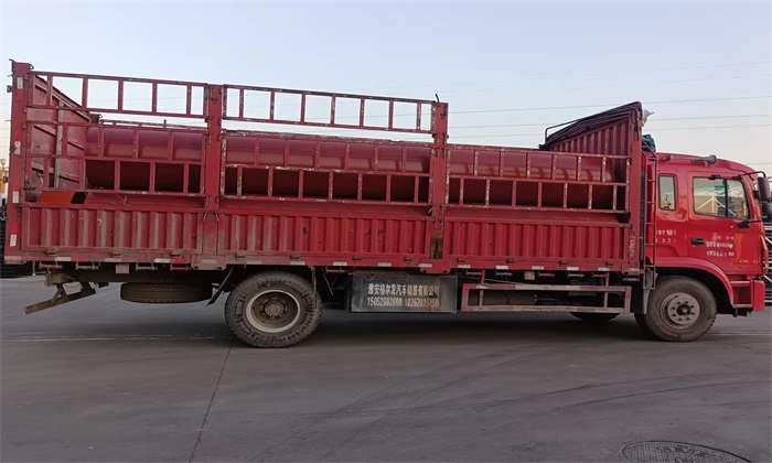 云南大理至瑞麗鐵路太邑隧道順利貫通   逃生管道