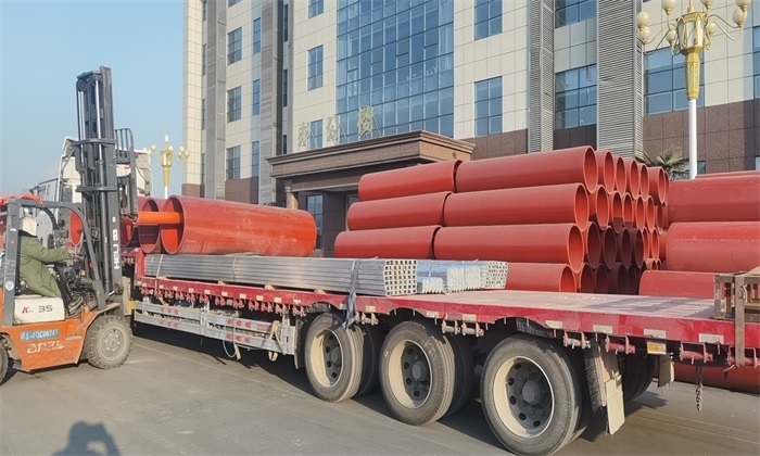 西藏拉林鐵路隧道全部貫通  逃生管道