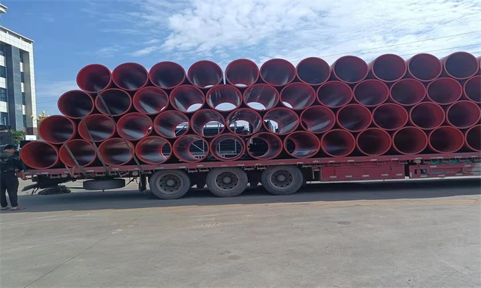  桂柳高速東起特長隧道順利貫通  逃生管道